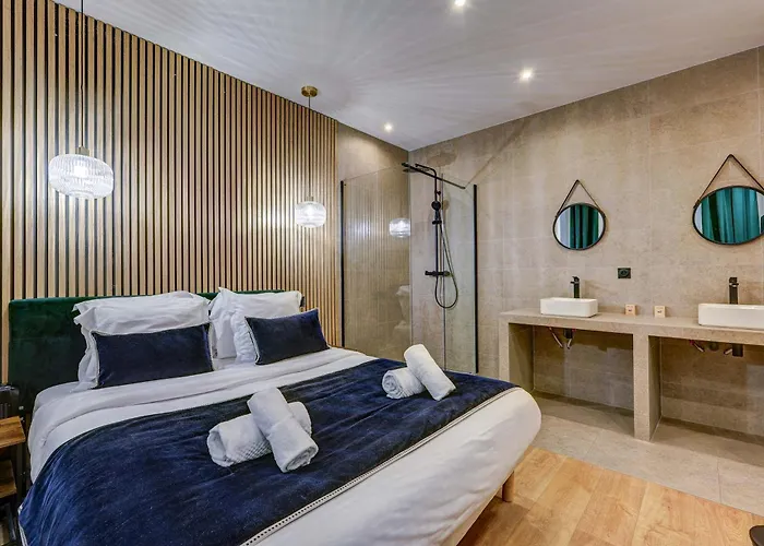 Modern And Renovated Apartment Next To Sacre-Coeur